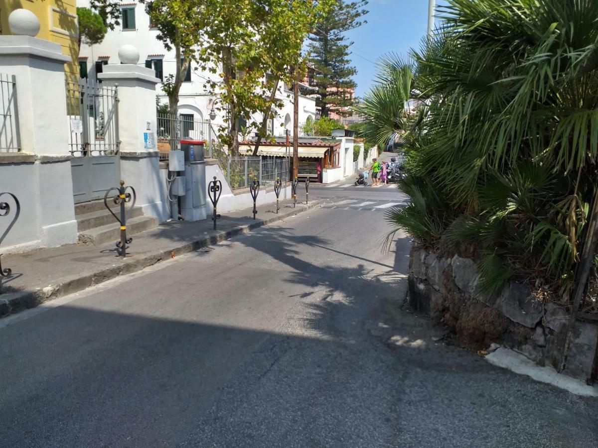 Appartamento G. Cervera66 Ischia Dış mekan fotoğraf